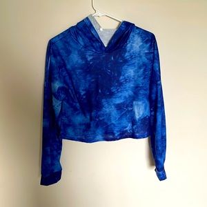 This is a large cropped hoodie from Amazon